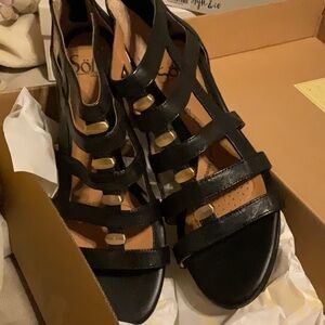 Black Women's Sandals